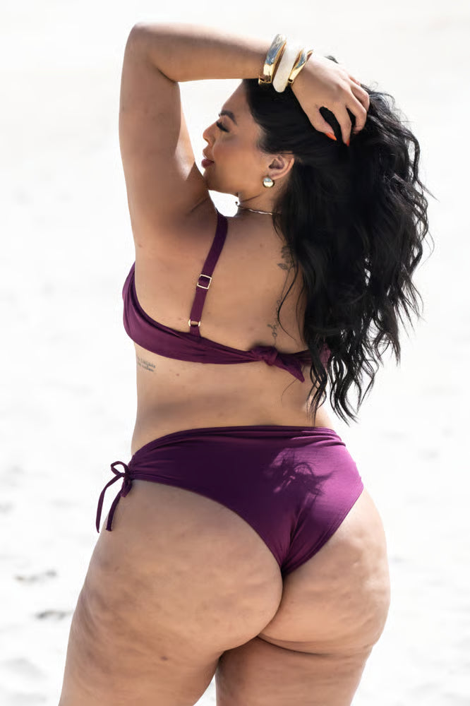 Biquíni Meia-Taça Malbec Plus Size