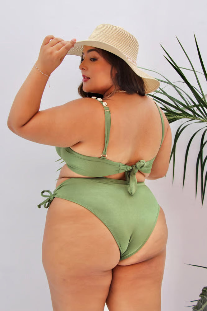 Biquíni Meia-Taça Plus Size Búzios Oliva