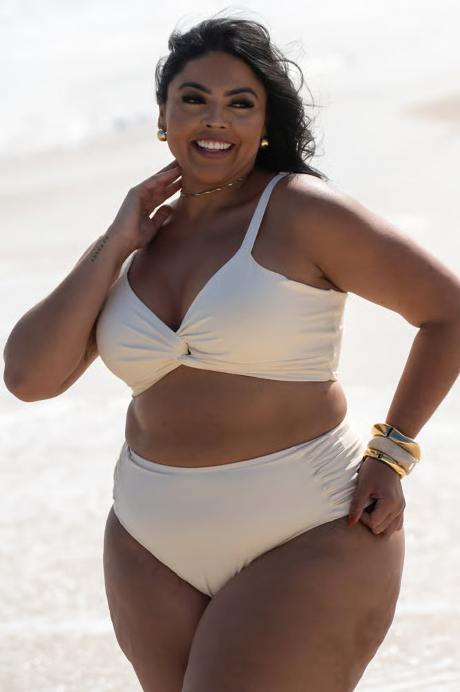 Biquíni Renata Off White Plus Size