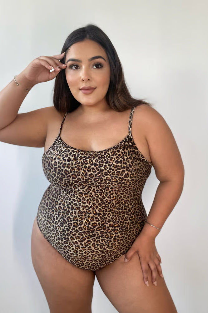 Body CLássico Plus Size Oncinha