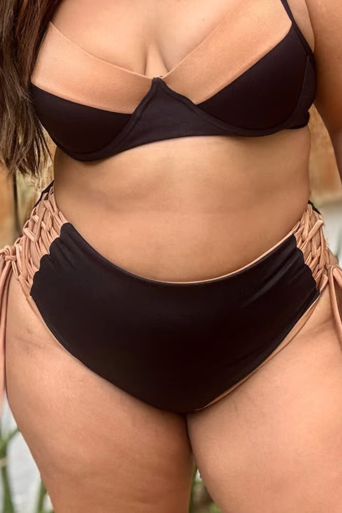 Calcinha Retrô Dupla Face Tiras Laterais Naomi Plus Size