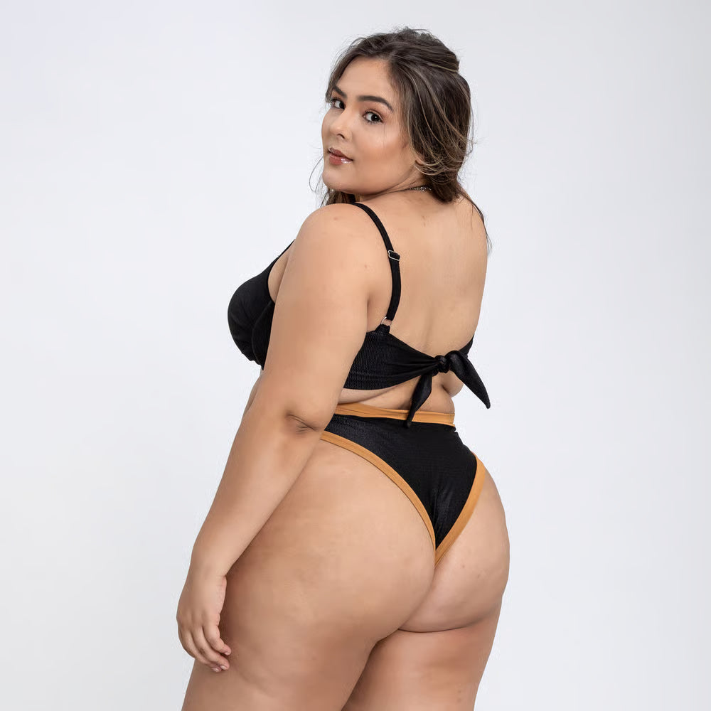 Top Biquíni Plus Size Cropped Drapeado Jakarta