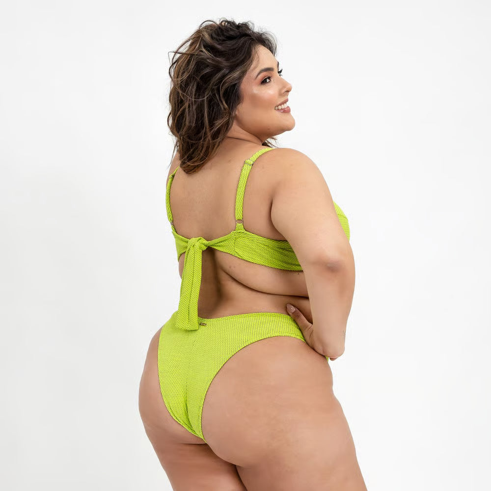 Top Biquíni Plus Size Meia-Taça Camboja