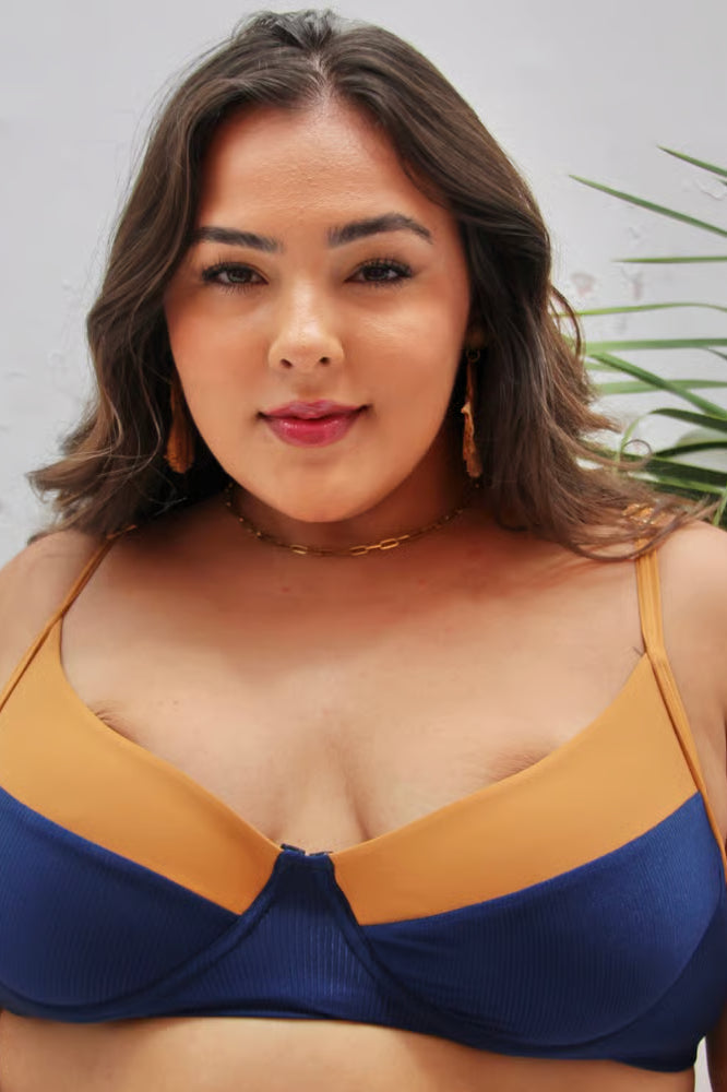 Top Biquíni Plus Size Meia-Taça Marinho/Marrom