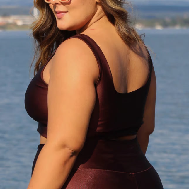 Top Cropped Plus Size Fitness Cirrê Marrom