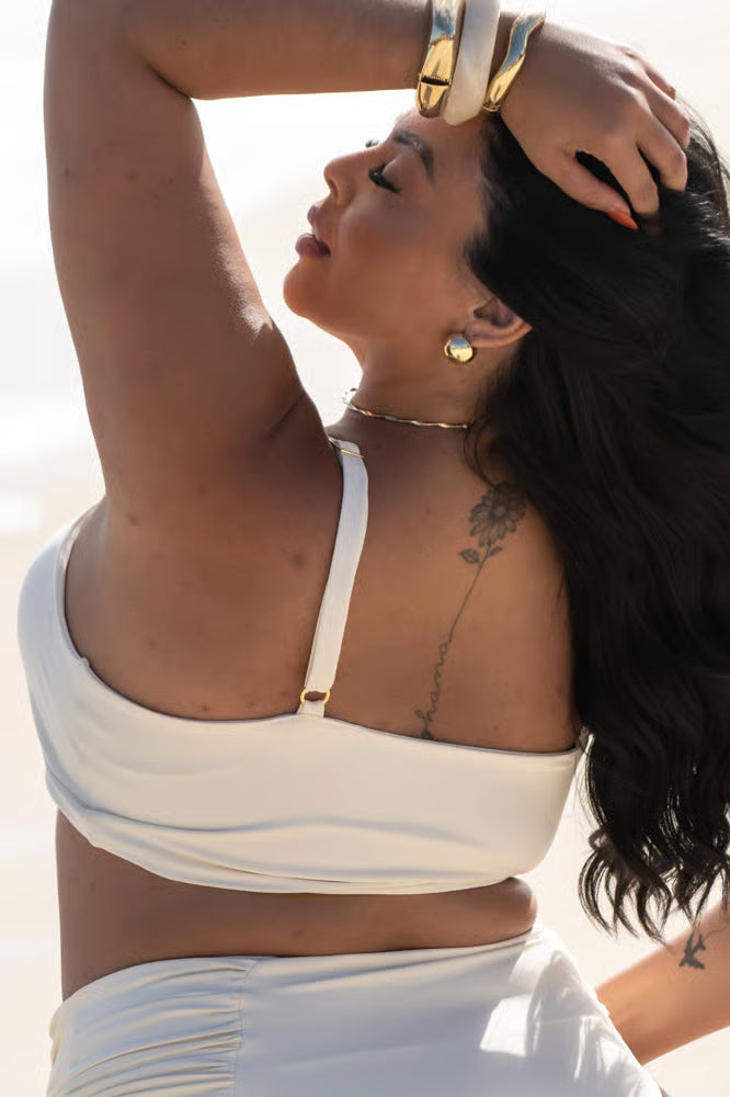 Top Renata Off White Plus Size