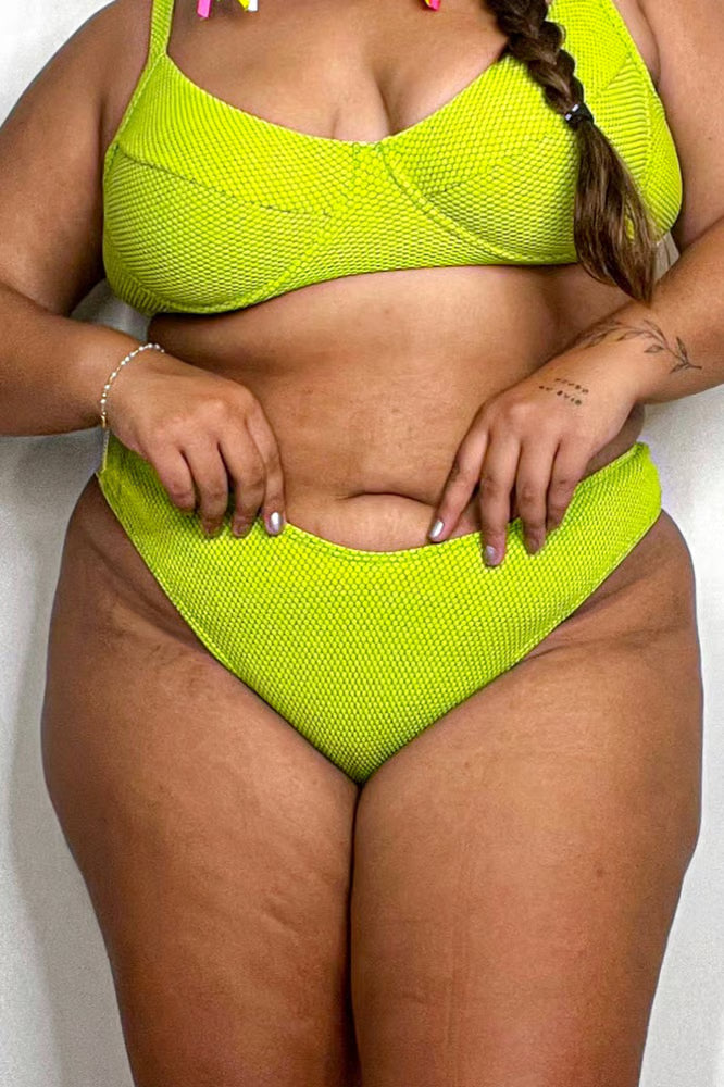 Calcinha De Biquíni Plus Size Asa Delta Camboja
